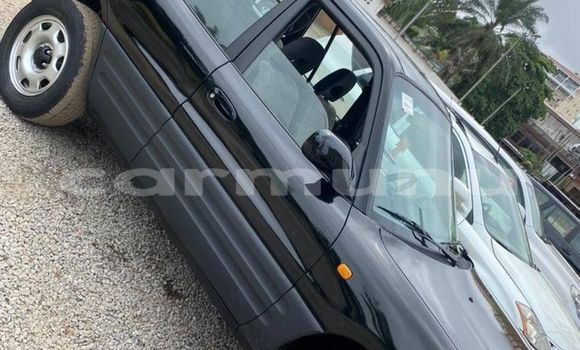 Acheter Occasion Voiture Toyota RAV4 Noir à Brazzaville, Commune de Brazzaville Acheter Occasion Voiture Toyota RAV4 Noir à Brazzaville, Commune de Brazzaville