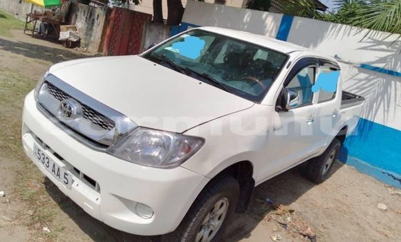 Acheter Occasion Voiture Toyota Hilux Blanc à Brazzaville, Commune de Brazzaville Acheter Occasion Voiture Toyota Hilux Blanc à Brazzaville, Commune de Brazzaville