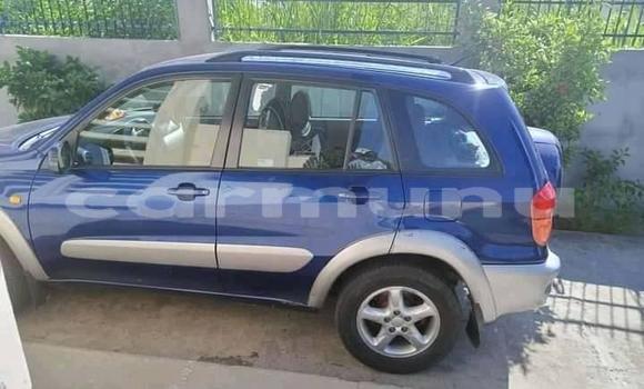 Acheter Occasion Voiture Toyota RAV4 Bleu à Brazzaville, Commune de Brazzaville Acheter Occasion Voiture Toyota RAV4 Bleu à Brazzaville, Commune de Brazzaville