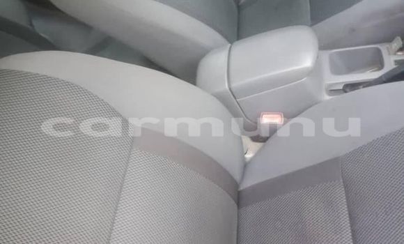 Acheter Occasion Voiture Toyota RAV4 Gris à Brazzaville, Commune de Brazzaville Acheter Occasion Voiture Toyota RAV4 Gris à Brazzaville, Commune de Brazzaville