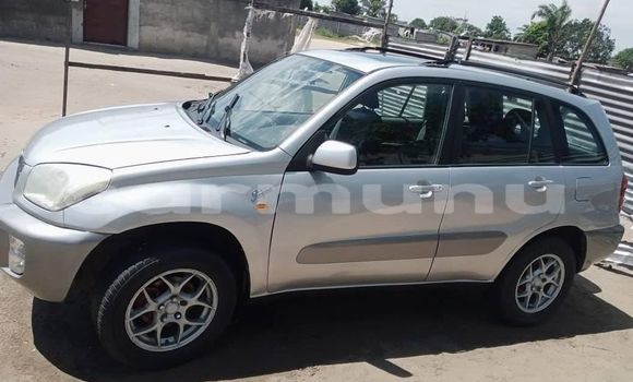 Acheter Occasion Voiture Toyota RAV4 Gris à Brazzaville, Commune de Brazzaville Acheter Occasion Voiture Toyota RAV4 Gris à Brazzaville, Commune de Brazzaville