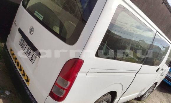 Acheter Occasion Voiture Toyota Hiace Blanc à Brazzaville, Commune de Brazzaville Acheter Occasion Voiture Toyota Hiace Blanc à Brazzaville, Commune de Brazzaville