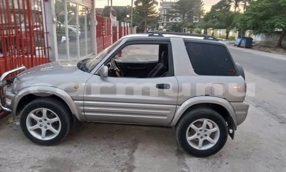 Acheter Occasion Voiture Toyota RAV4 Autre à Brazzaville, Commune de Brazzaville Acheter Occasion Voiture Toyota RAV4 Autre à Brazzaville, Commune de Brazzaville