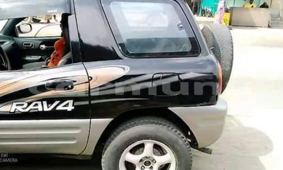 Acheter Occasion Voiture Toyota RAV4 Noir à Brazzaville, Commune de Brazzaville Acheter Occasion Voiture Toyota RAV4 Noir à Brazzaville, Commune de Brazzaville