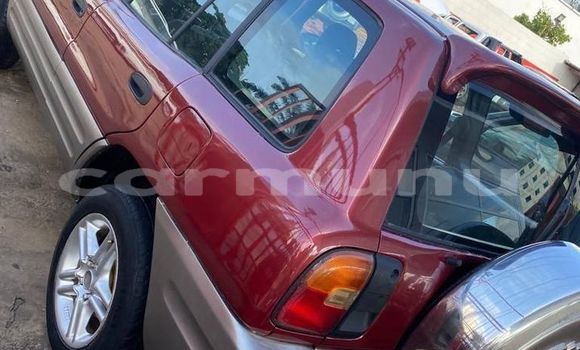 Acheter Occasion Voiture Toyota RAV4 Rouge à Brazzaville, Commune de Brazzaville Acheter Occasion Voiture Toyota RAV4 Rouge à Brazzaville, Commune de Brazzaville