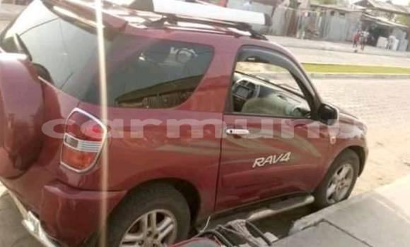 Acheter Occasion Voiture Toyota RAV4 Rouge à Brazzaville, Commune de Brazzaville Acheter Occasion Voiture Toyota RAV4 Rouge à Brazzaville, Commune de Brazzaville