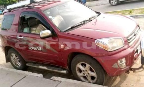 Acheter Occasion Voiture Toyota RAV4 Rouge à Brazzaville, Commune de Brazzaville Acheter Occasion Voiture Toyota RAV4 Rouge à Brazzaville, Commune de Brazzaville