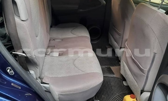 Acheter Occasion Voiture Toyota RAV4 Bleu à Brazzaville, Commune de Brazzaville Acheter Occasion Voiture Toyota RAV4 Bleu à Brazzaville, Commune de Brazzaville