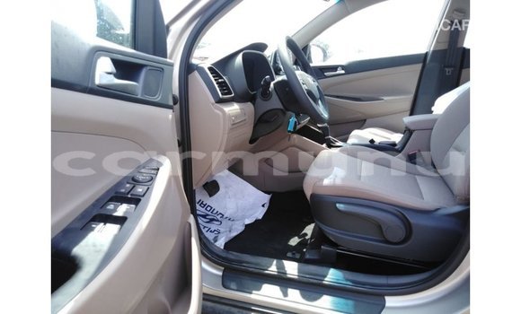 Buy Import Hyundai Tucson Other Car in Import - Dubai in Region of Bouenza Buy Import Hyundai Tucson Other Car in Import - Dubai in Region of Bouenza