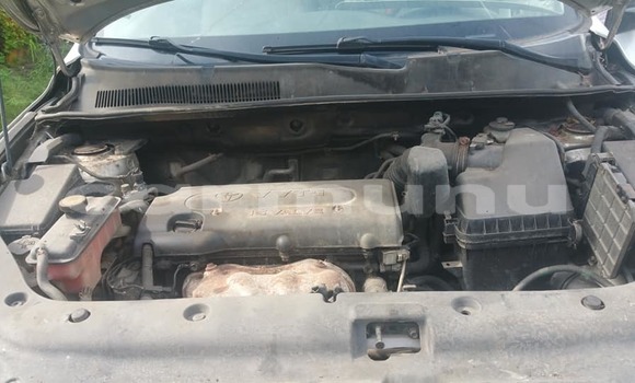 Acheter Occasion Voiture Toyota RAV4 Gris à Brazzaville, Commune de Brazzaville Acheter Occasion Voiture Toyota RAV4 Gris à Brazzaville, Commune de Brazzaville