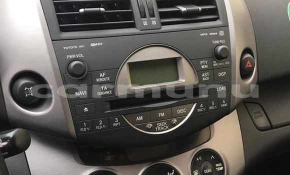 Acheter Occasion Voiture Toyota RAV4 Noir à Brazzaville, Commune de Brazzaville Acheter Occasion Voiture Toyota RAV4 Noir à Brazzaville, Commune de Brazzaville