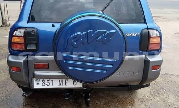 Acheter Occasion Voiture Toyota RAV4 Bleu à Brazzaville, Commune de Brazzaville Acheter Occasion Voiture Toyota RAV4 Bleu à Brazzaville, Commune de Brazzaville