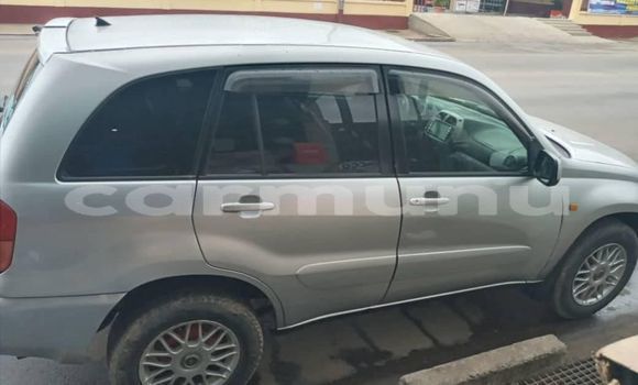 Acheter Occasion Voiture Toyota RAV4 Gris à Brazzaville, Commune de Brazzaville Acheter Occasion Voiture Toyota RAV4 Gris à Brazzaville, Commune de Brazzaville