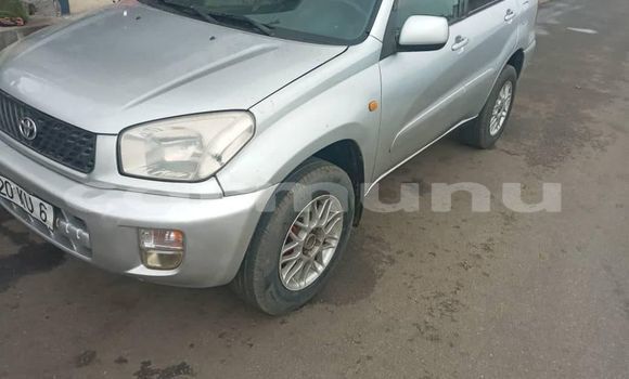 Acheter Occasion Voiture Toyota RAV4 Gris à Brazzaville, Commune de Brazzaville Acheter Occasion Voiture Toyota RAV4 Gris à Brazzaville, Commune de Brazzaville