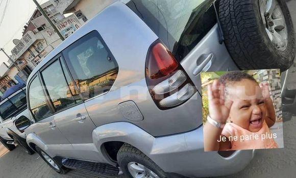 Acheter Occasion Voiture Toyota Land Cruiser Prado Gris à Brazzaville, Commune de Brazzaville Acheter Occasion Voiture Toyota Land Cruiser Prado Gris à Brazzaville, Commune de Brazzaville