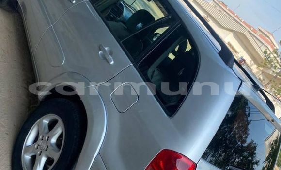 Acheter Occasion Voiture Toyota RAV4 Gris à Brazzaville, Commune de Brazzaville Acheter Occasion Voiture Toyota RAV4 Gris à Brazzaville, Commune de Brazzaville