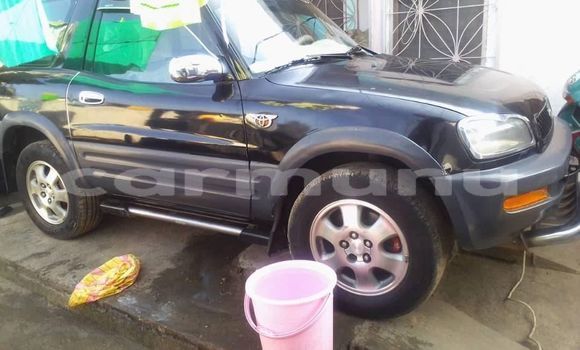 Acheter Occasion Voiture Toyota RAV4 Noir à Brazzaville, Commune de Brazzaville Acheter Occasion Voiture Toyota RAV4 Noir à Brazzaville, Commune de Brazzaville
