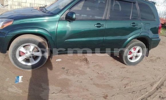 Acheter Occasion Voiture Toyota RAV4 Vert à Brazzaville, Commune de Brazzaville Acheter Occasion Voiture Toyota RAV4 Vert à Brazzaville, Commune de Brazzaville