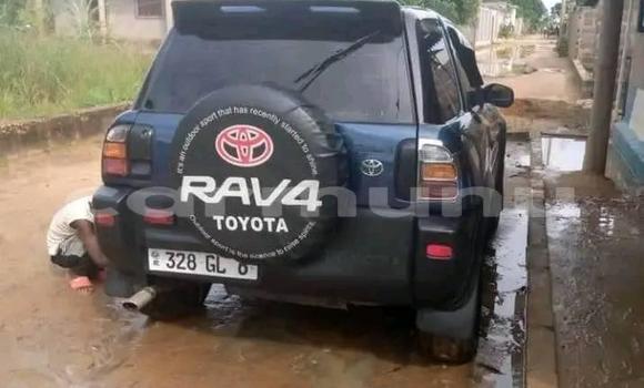 Acheter Occasion Voiture Toyota RAV4 Bleu à Brazzaville, Commune de Brazzaville Acheter Occasion Voiture Toyota RAV4 Bleu à Brazzaville, Commune de Brazzaville