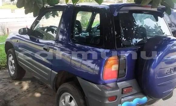 Acheter Occasion Voiture Toyota RAV4 Bleu à Brazzaville, Commune de Brazzaville Acheter Occasion Voiture Toyota RAV4 Bleu à Brazzaville, Commune de Brazzaville
