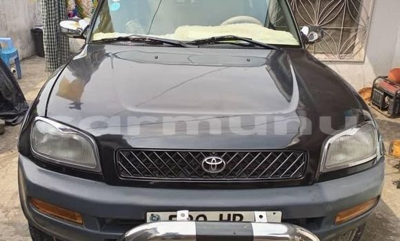 Acheter Occasion Voiture Toyota RAV4 Noir à Brazzaville, Commune de Brazzaville Acheter Occasion Voiture Toyota RAV4 Noir à Brazzaville, Commune de Brazzaville