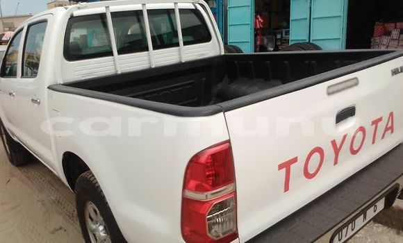 Acheter Occasion Voiture Toyota Hilux Blanc à Brazzaville, Commune de Brazzaville Acheter Occasion Voiture Toyota Hilux Blanc à Brazzaville, Commune de Brazzaville