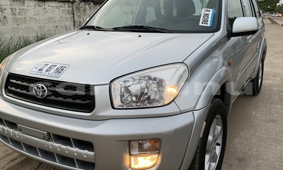Acheter Occasion Voiture Toyota RAV4 Gris à Pointe–Noire, Région du Kouilou Acheter Occasion Voiture Toyota RAV4 Gris à Pointe–Noire, Région du Kouilou