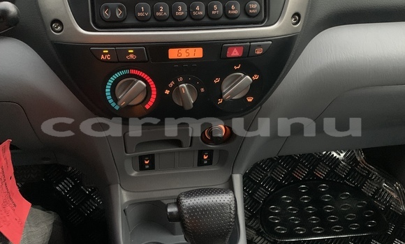 Acheter Occasion Voiture Toyota RAV4 Gris à Pointe–Noire, Région du Kouilou Acheter Occasion Voiture Toyota RAV4 Gris à Pointe–Noire, Région du Kouilou