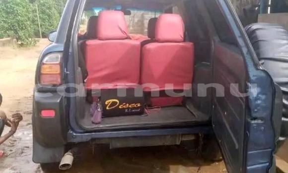 Buy Used Toyota RAV4 Blue Car in Brazzaville in Municipality of Brazzaville Buy Used Toyota RAV4 Blue Car in Brazzaville in Municipality of Brazzaville