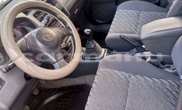 Buy Used Toyota RAV4 White Car in Brazzaville in Municipality of Brazzaville Buy Used Toyota RAV4 White Car in Brazzaville in Municipality of Brazzaville