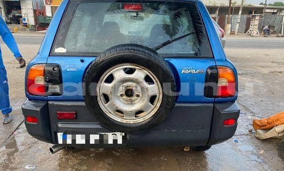 Buy Used Toyota RAV4 Blue Car in Brazzaville in Municipality of Brazzaville Buy Used Toyota RAV4 Blue Car in Brazzaville in Municipality of Brazzaville