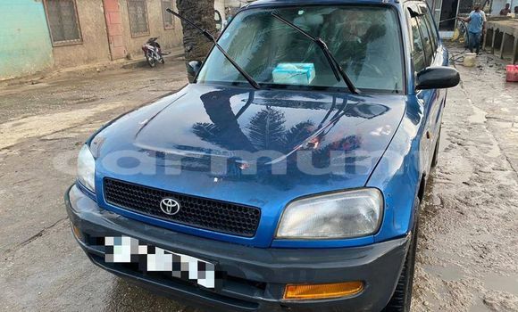 Buy Used Toyota RAV4 Blue Car in Brazzaville in Municipality of Brazzaville Buy Used Toyota RAV4 Blue Car in Brazzaville in Municipality of Brazzaville