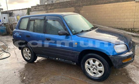 Buy Used Toyota RAV4 Blue Car in Brazzaville in Municipality of Brazzaville Buy Used Toyota RAV4 Blue Car in Brazzaville in Municipality of Brazzaville