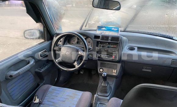 Buy Used Toyota RAV4 Blue Car in Brazzaville in Municipality of Brazzaville Buy Used Toyota RAV4 Blue Car in Brazzaville in Municipality of Brazzaville