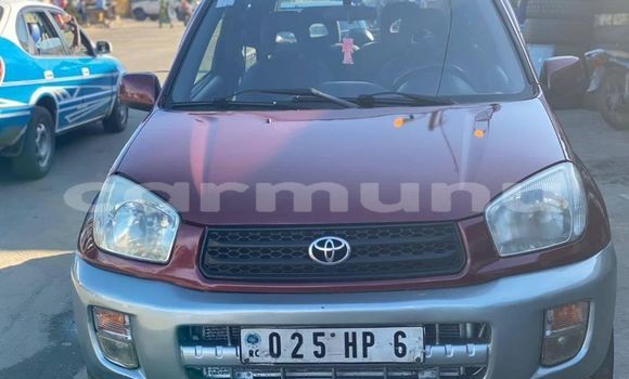 Buy Used Toyota RAV4 Red Car in Brazzaville in Municipality of Brazzaville Buy Used Toyota RAV4 Red Car in Brazzaville in Municipality of Brazzaville