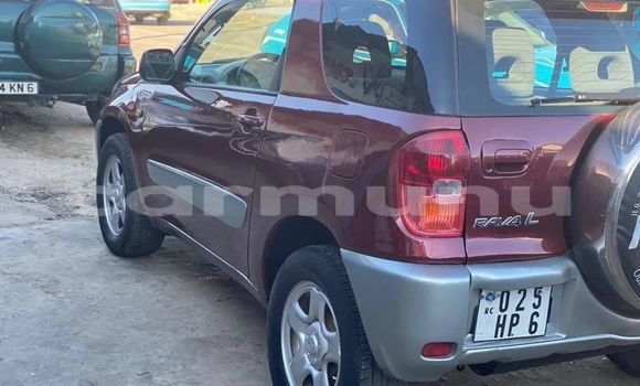 Buy Used Toyota RAV4 Red Car in Brazzaville in Municipality of Brazzaville Buy Used Toyota RAV4 Red Car in Brazzaville in Municipality of Brazzaville