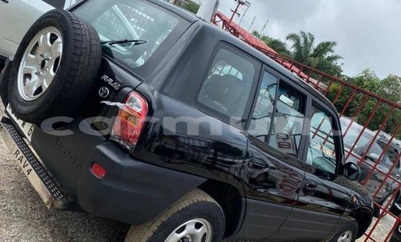 Acheter Occasion Voiture Toyota RAV4 Noir à Brazzaville, Commune de Brazzaville Acheter Occasion Voiture Toyota RAV4 Noir à Brazzaville, Commune de Brazzaville