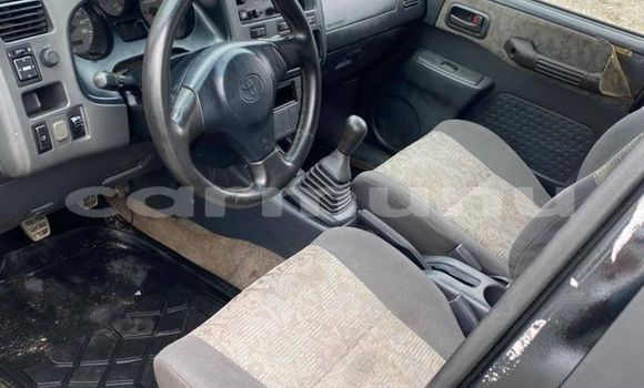 Acheter Occasion Voiture Toyota RAV4 Noir à Brazzaville, Commune de Brazzaville Acheter Occasion Voiture Toyota RAV4 Noir à Brazzaville, Commune de Brazzaville