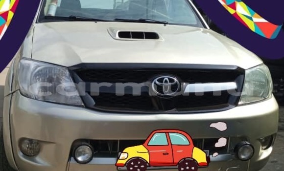 Acheter Occasion Voiture Toyota Hilux Beige à Brazzaville, Commune de Brazzaville Acheter Occasion Voiture Toyota Hilux Beige à Brazzaville, Commune de Brazzaville