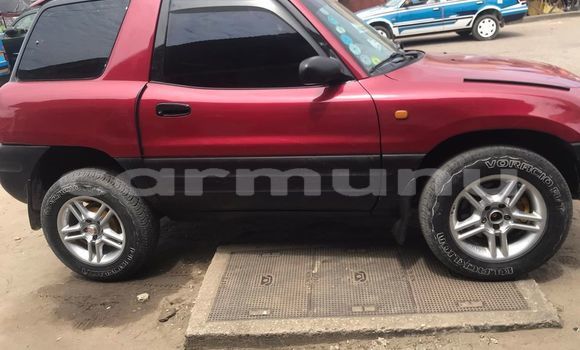 Buy Used Toyota RAV4 Red Car in Brazzaville in Municipality of Brazzaville Buy Used Toyota RAV4 Red Car in Brazzaville in Municipality of Brazzaville
