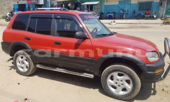 Acheter Occasion Voiture Toyota RAV4 Rouge à Brazzaville, Commune de Brazzaville Acheter Occasion Voiture Toyota RAV4 Rouge à Brazzaville, Commune de Brazzaville