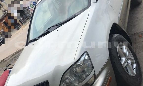 Acheter Occasion Voiture Lexus RX Blanc à Brazzaville, Commune de Brazzaville Acheter Occasion Voiture Lexus RX Blanc à Brazzaville, Commune de Brazzaville