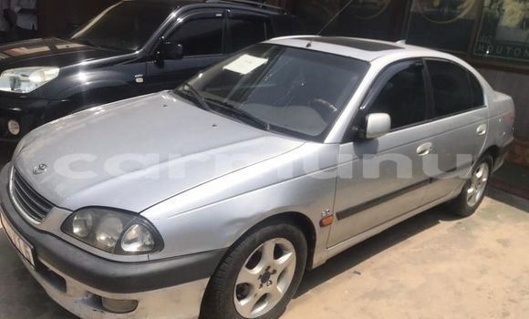 Acheter Occasion Voiture Toyota Avensis Gris à Brazzaville, Commune de Brazzaville Acheter Occasion Voiture Toyota Avensis Gris à Brazzaville, Commune de Brazzaville