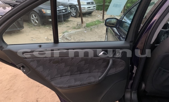 Acheter Occasion Voiture Mercedes-Benz C–Class Bleu à Pointe–Noire, Région du Kouilou Acheter Occasion Voiture Mercedes-Benz C–Class Bleu à Pointe–Noire, Région du Kouilou