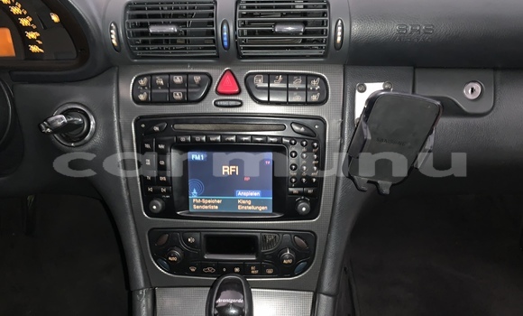 Acheter Occasion Voiture Mercedes-Benz C–Class Bleu à Pointe–Noire, Région du Kouilou Acheter Occasion Voiture Mercedes-Benz C–Class Bleu à Pointe–Noire, Région du Kouilou