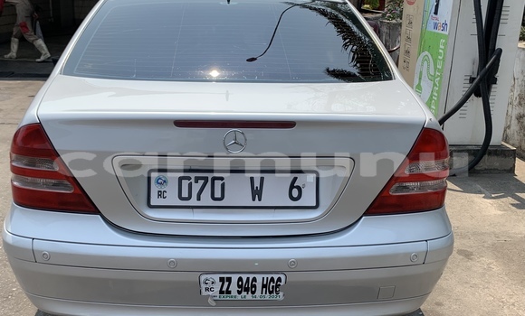 Acheter Occasion Voiture Mercedes-Benz C–Class Gris à Pointe–Noire, Région du Kouilou Acheter Occasion Voiture Mercedes-Benz C–Class Gris à Pointe–Noire, Région du Kouilou