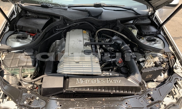 Acheter Occasion Voiture Mercedes-Benz C–Class Gris à Pointe–Noire, Région du Kouilou Acheter Occasion Voiture Mercedes-Benz C–Class Gris à Pointe–Noire, Région du Kouilou