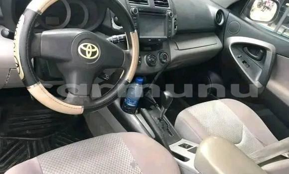 Acheter Occasion Voiture Toyota RAV4 Noir à Pointe–Noire, Région du Kouilou Acheter Occasion Voiture Toyota RAV4 Noir à Pointe–Noire, Région du Kouilou
