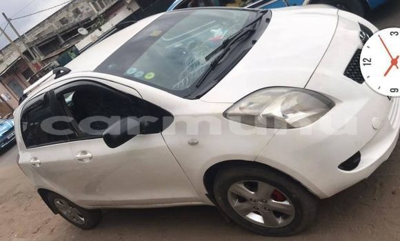 Acheter Occasion Voiture Toyota Yaris Blanc à Pointe–Noire, Région du Kouilou Acheter Occasion Voiture Toyota Yaris Blanc à Pointe–Noire, Région du Kouilou