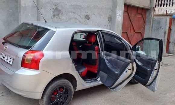 Acheter Occasion Voiture Toyota Corolla Gris à Pointe–Noire, Région du Kouilou Acheter Occasion Voiture Toyota Corolla Gris à Pointe–Noire, Région du Kouilou